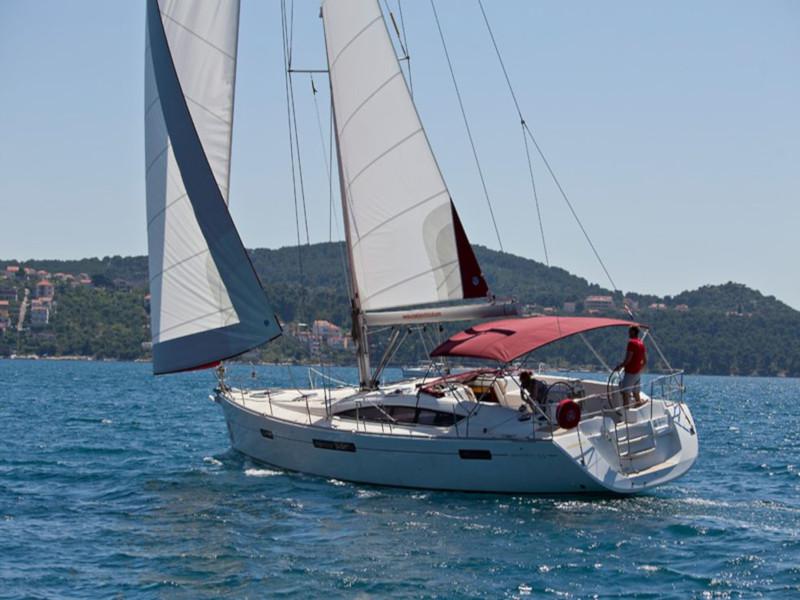 Book yachts online - sailboat - Jeanneau 53 - Cleopatra II - rent