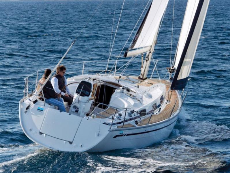 Book yachts online - sailboat - Bavaria Cruiser 34 (4) - Kosma - rent
