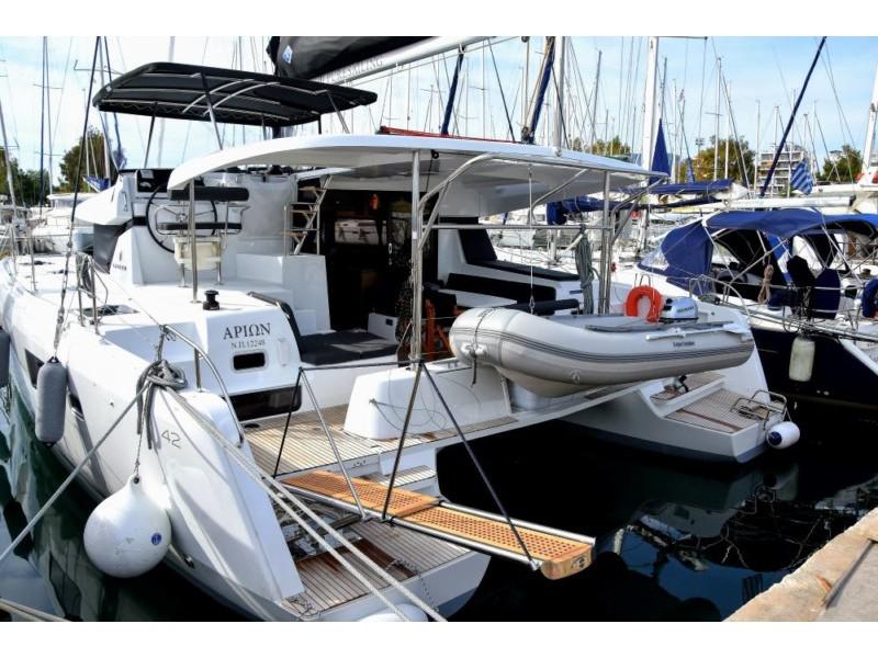 Book yachts online - catamaran - Lagoon 42 (A/C, Watermaker, Gen) - ARION AC, Gen, W.Maker - rent