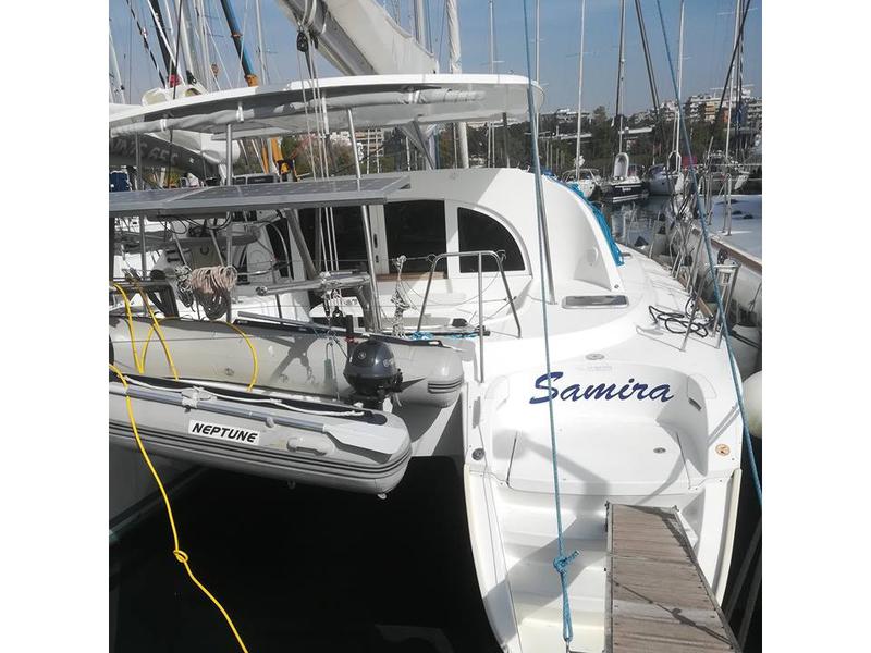 Book yachts online - catamaran - Lagoon 380 - Samira - rent