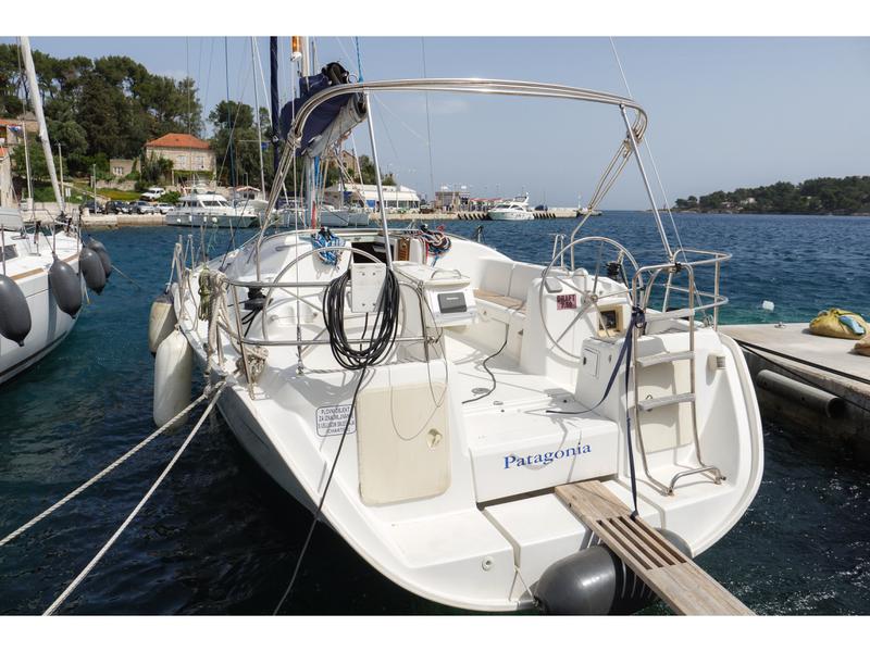 Book yachts online - sailboat - Beneteau Cyclades 39.3 - Patagonia - rent