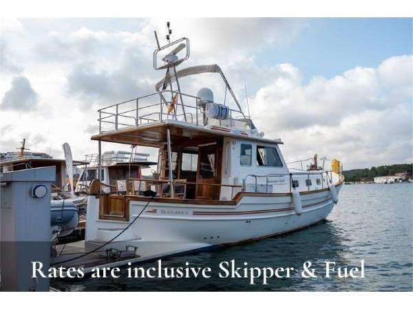 Book yachts online - motorboat - Menorquin 160 FLY - Buccara V - rent