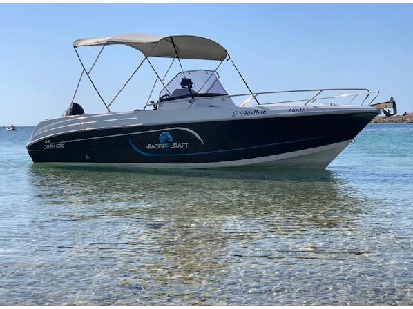 Book yachts online - motorboat - Pacific Craft 670 - Capritxu - rent