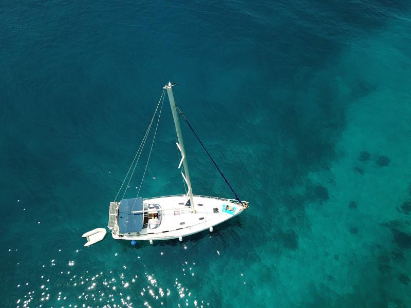 Book yachts online - sailboat - Bavaria 43 Cruiser - Kairos (Fully Refurbished 2019) - rent