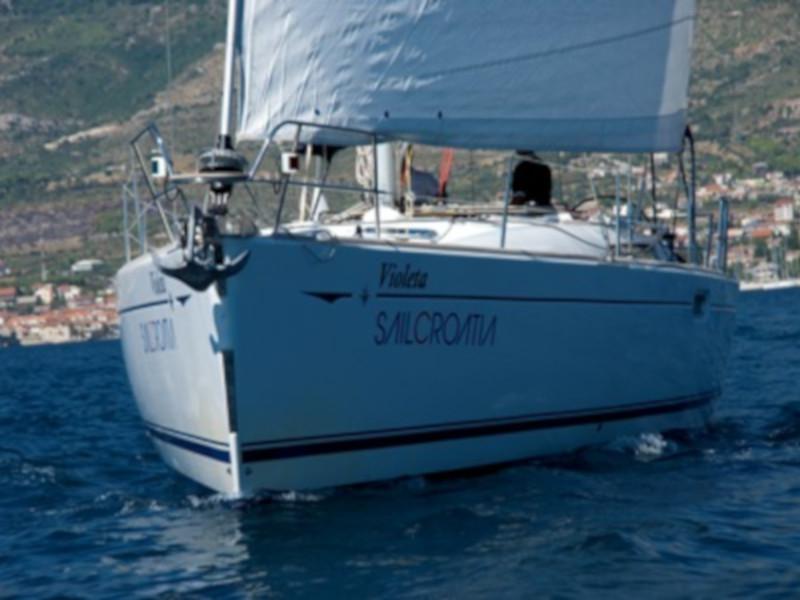 Book yachts online - sailboat - Sun Odyssey 49 - Violeta - rent