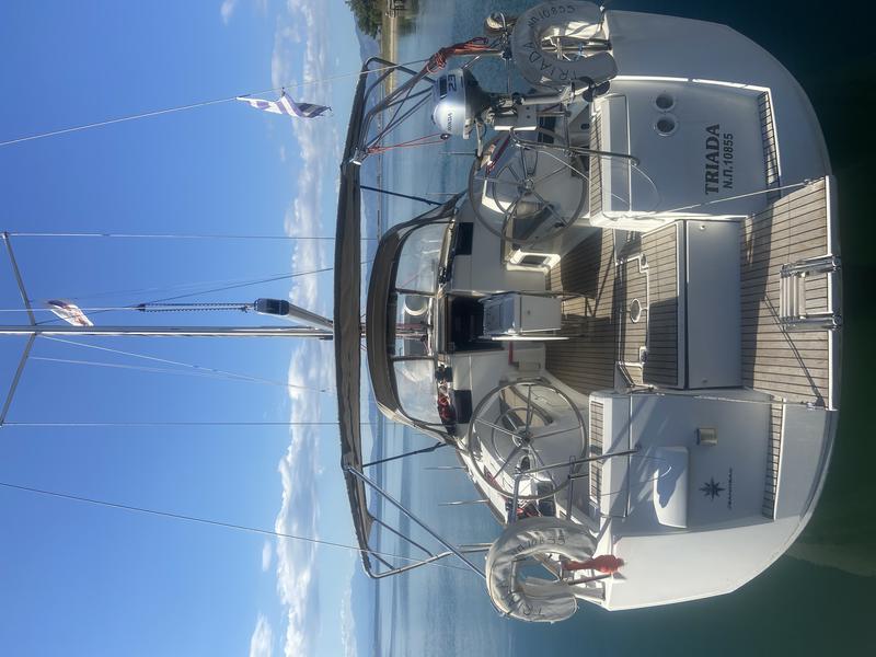 Book yachts online - sailboat - Sun Odyssey 439 - Triada / with bow thruster &amp; solar panels - rent