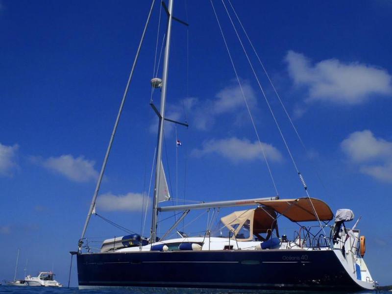 Book yachts online - sailboat - Oceanis 40 - Sapphire - rent
