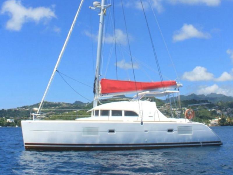 Book yachts online - catamaran - Lagoon 380 - Isaphil - rent