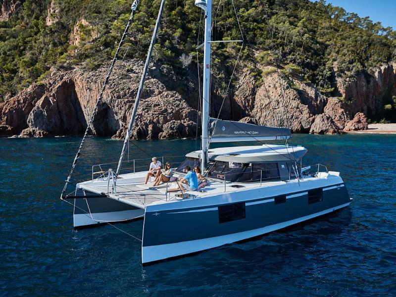 Book yachts online - catamaran - Nautitech 40.1 - Júlia - rent