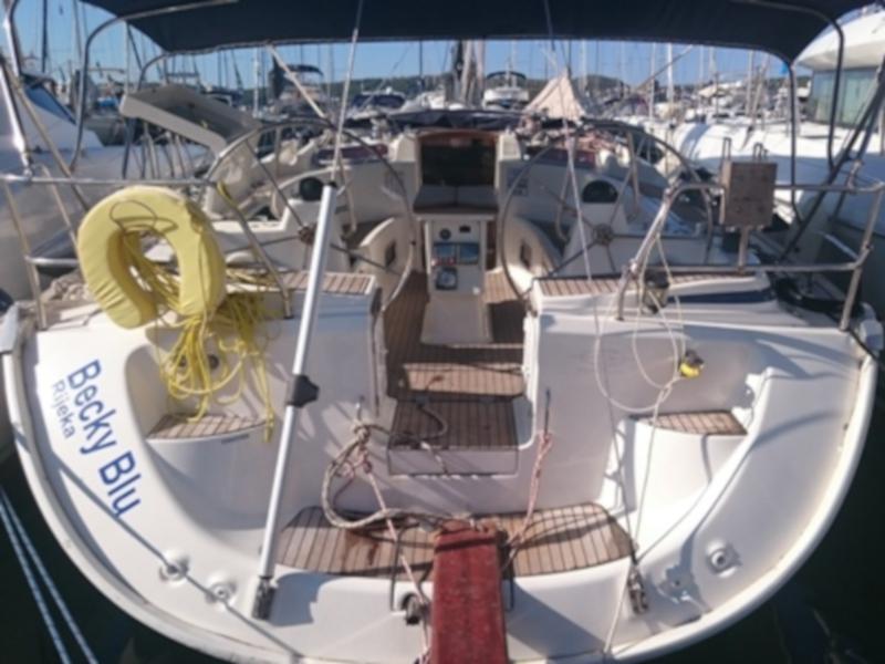 Book yachts online - sailboat - Bavaria 50 - Becky Blu - rent