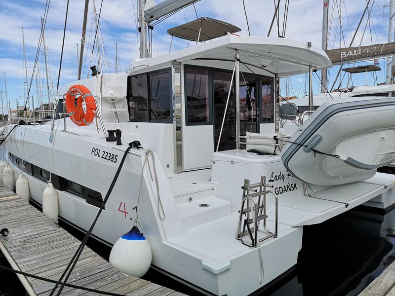 Book yachts online - catamaran - Bali 4.1-3 cab. ROLL MAINSAIL - LADY POLA  - rent
