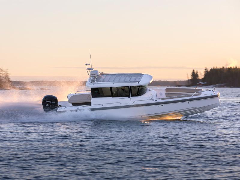Book yachts online - motorboat - Axopar 28 - La Nina - rent