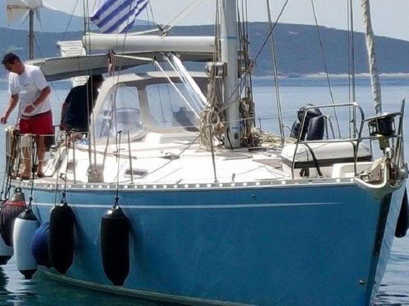 Book yachts online - sailboat - Dromor Triton 48 - Ocyalos - rent