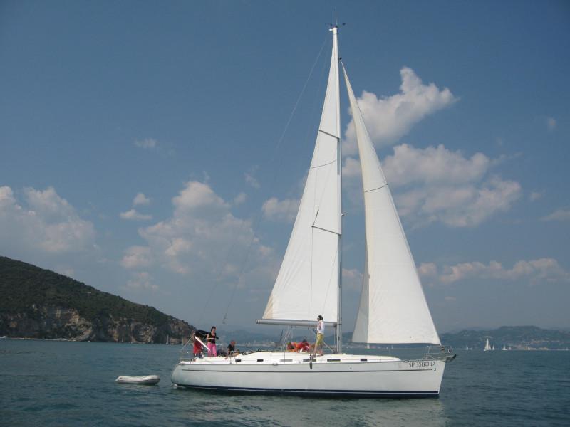 Book yachts online - sailboat - Cyclades 43.3 - Tecno Sail - rent