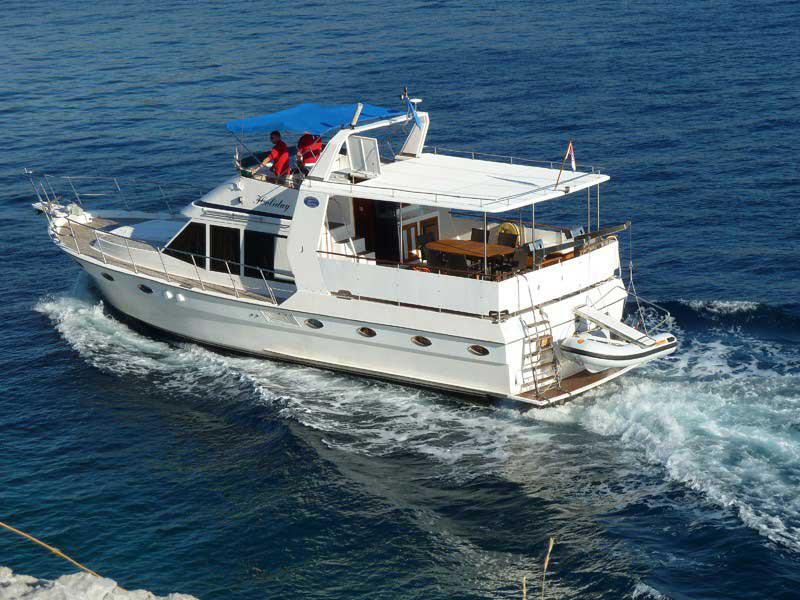 Book yachts online - motorboat - Staryacht 1670 - Holiday  - rent