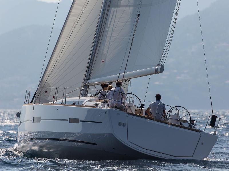 Book yachts online - sailboat - Dufour 460 Grand Large - Nora - rent