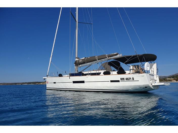 Book yachts online - sailboat - Dufour 520 GL - Su Giudeu - rent