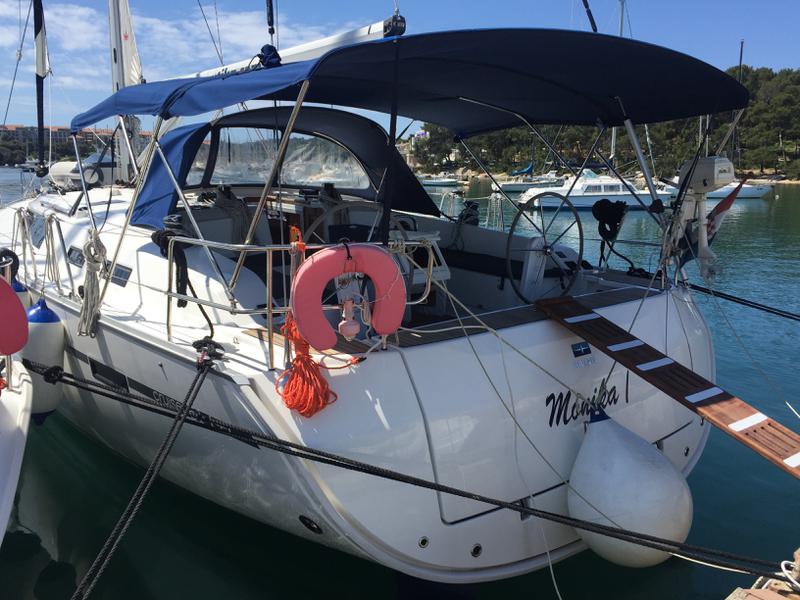 Book yachts online - sailboat - Bavaria 51 Cruiser - Monika I - rent