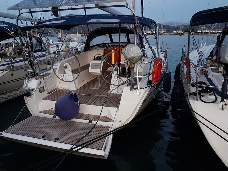 Book yachts online - sailboat - Bavaria 41 Cruiser_2015 - SY_2042 - rent