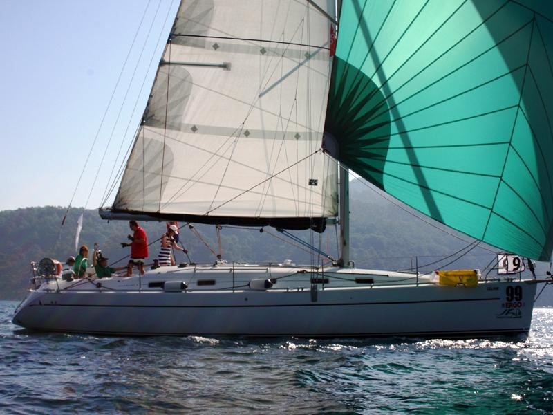 Book yachts online - sailboat - Harmony 42 - Nerina - rent