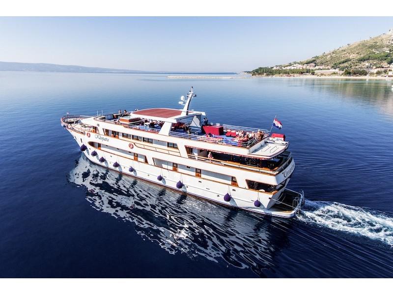 Book yachts online - motorboat - Motoryacht Kleopatra - Kleopatra - rent