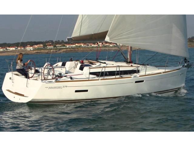 Book yachts online - sailboat - Sun Odyssey 379 - SO379Fear - rent