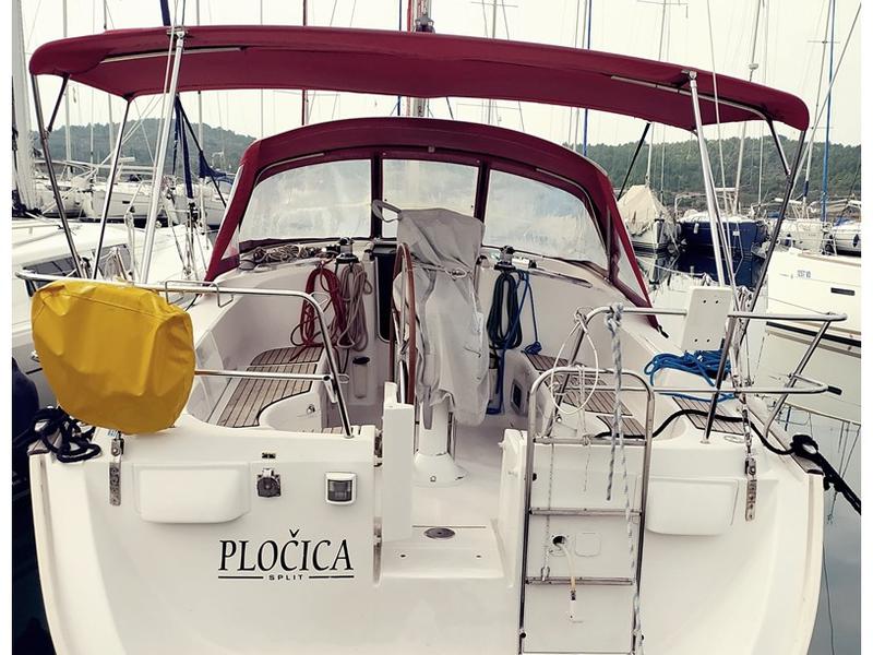 Book yachts online - sailboat - Oceanis 423 - Pločica - rent