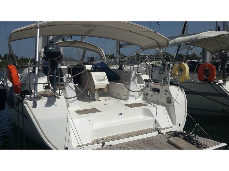Book yachts online - sailboat - Bavaria Cruiser 46 - Nireas - rent