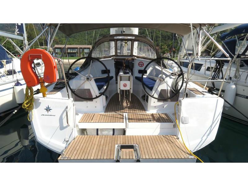 Book yachts online - sailboat - Sun Odyssey 349 - Sarita - rent