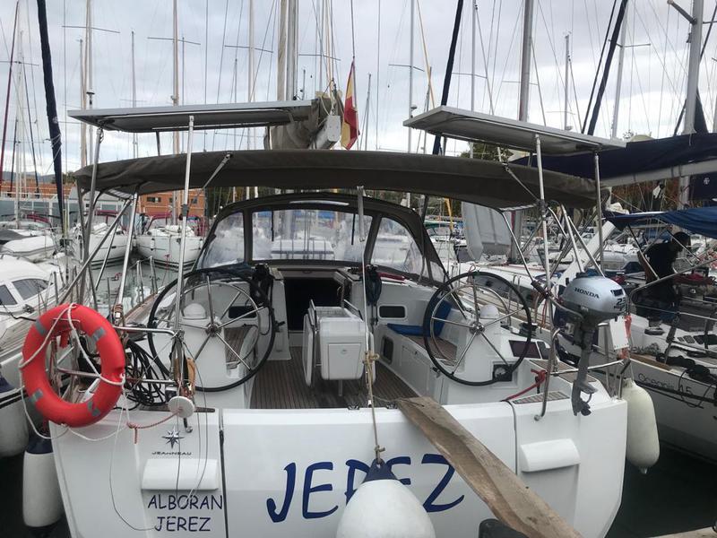 Book yachts online - sailboat - Sun Odyssey 519 - Alboran Jerez (Radazul) - rent