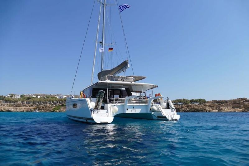 Book yachts online - catamaran - Saba 50 - Tiziano - rent