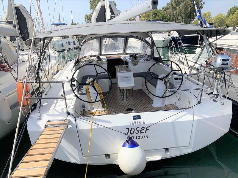 Book yachts online - sailboat - Bavaria C42 - Josef - rent