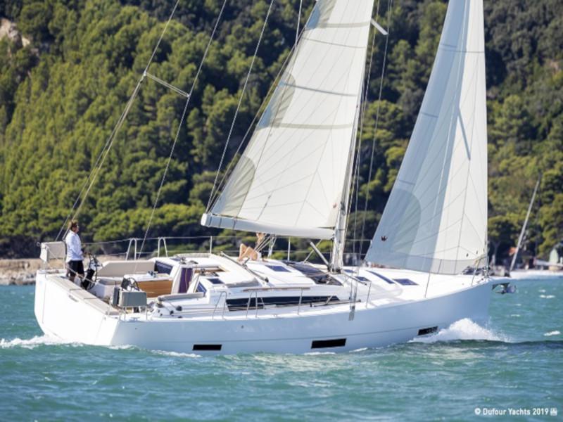 Book yachts online - sailboat - Dufour 430 - Kummsal - rent