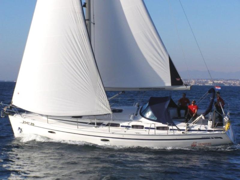 Book yachts online - sailboat - Bavaria 40 Cruiser - no name - rent