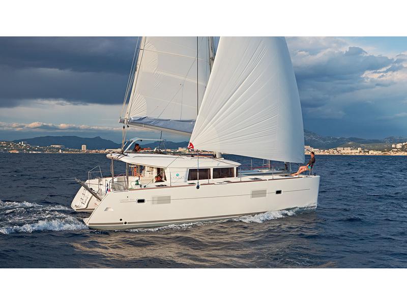 Book yachts online - catamaran - Lagoon 400 S2 - Caciarda - rent