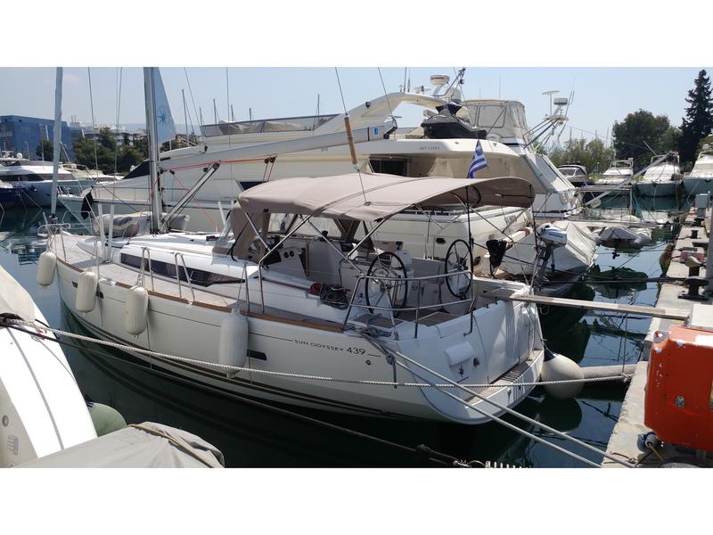 Book yachts online - sailboat - Sun Odyssey 439 - no name - rent