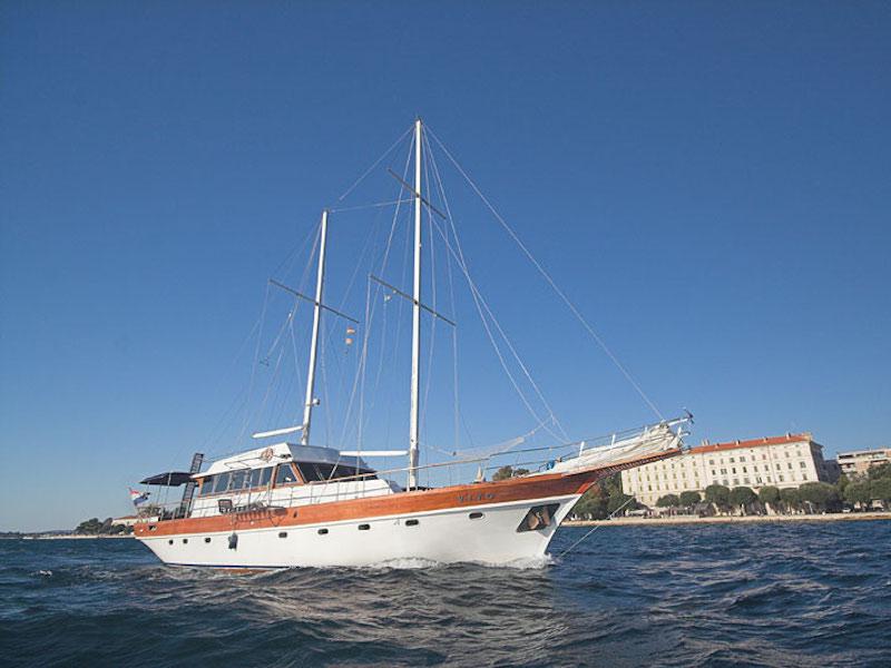 Book yachts online - other - Gulet - Vito - rent