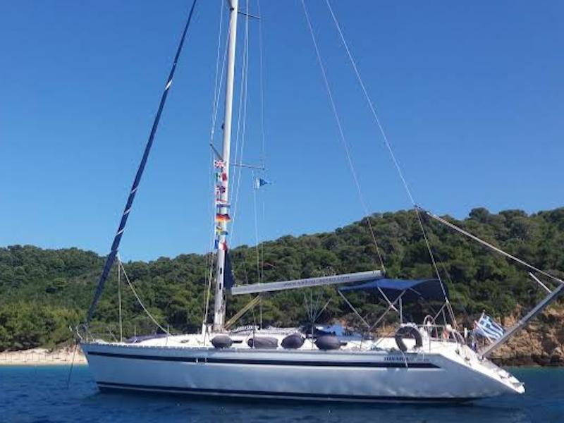 Book yachts online - sailboat - Bavaria 46H - Aenao - rent