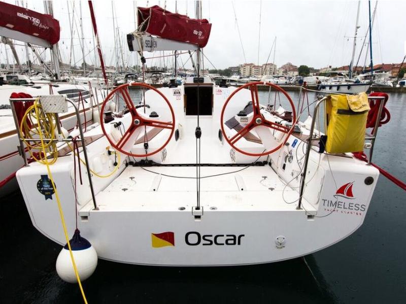 Book yachts online - sailboat - Elan 350 - OSCAR - rent