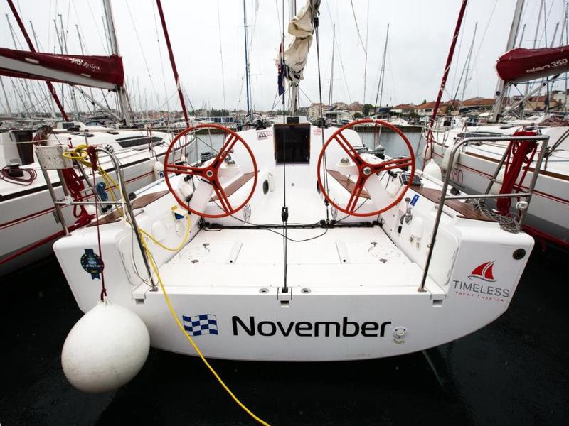 Book yachts online - sailboat - Elan 350 - NOVEMBER - rent