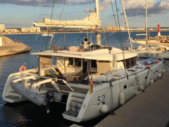 Book yachts online - catamaran - Lagoon 52 - CANTÜRK 1 - rent