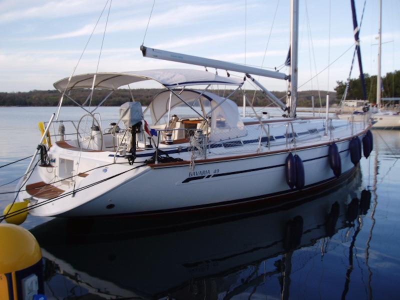 Book yachts online - sailboat - Bavaria 49 - Claudia - rent