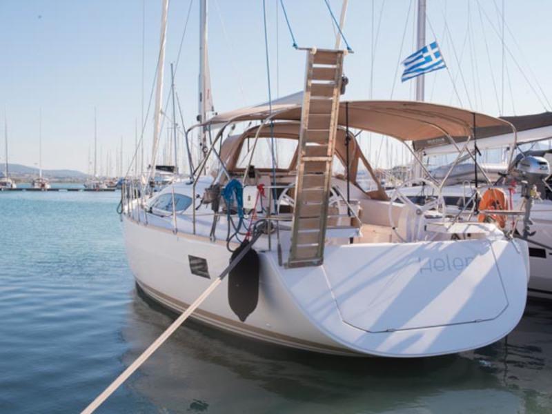 Book yachts online - sailboat - Elan 45 Impression - Helen - rent