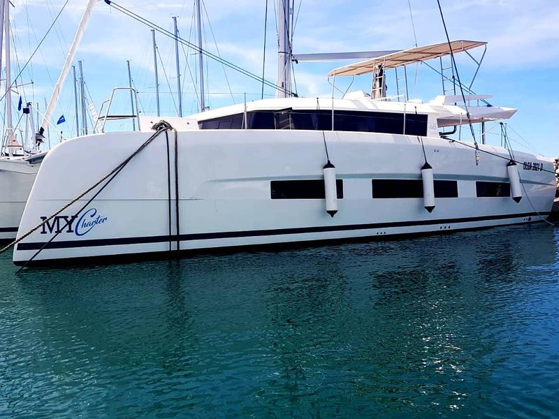 Book yachts online - catamaran - Dufour Catamaran 48 - Vittoria - rent