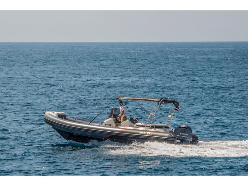 Book yachts online - motorboat - BSC 75 - BSC 75sport (Yamaha 250 HP) - rent