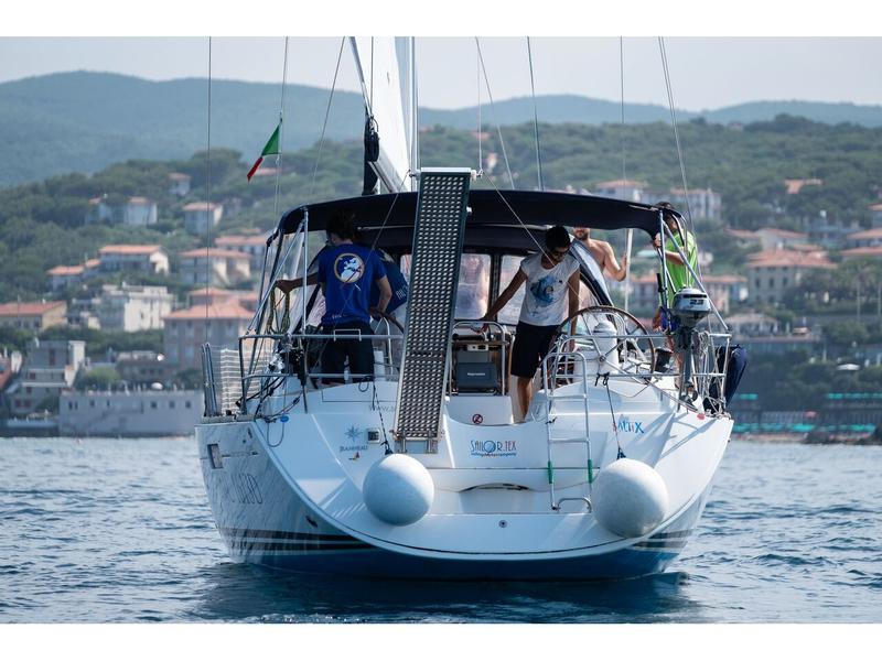 Book yachts online - sailboat - Sun Odyssey 42 DS - BALTIX - rent