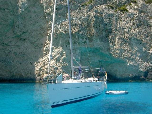 Book yachts online - sailboat - Cyclades 50.5 - KRISTINA II - rent