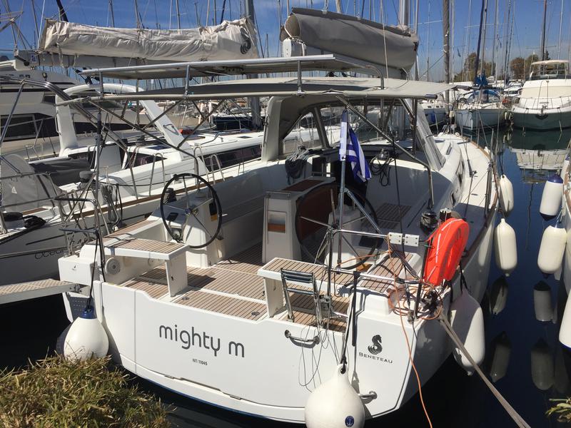 Book yachts online - sailboat - Beneteau - Oceanis 38 - Mighty M - rent