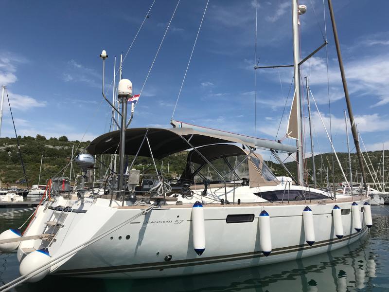 Book yachts online - sailboat - Jeanneau 57 - KURUKULLA OV AC+G refit 2021 - rent