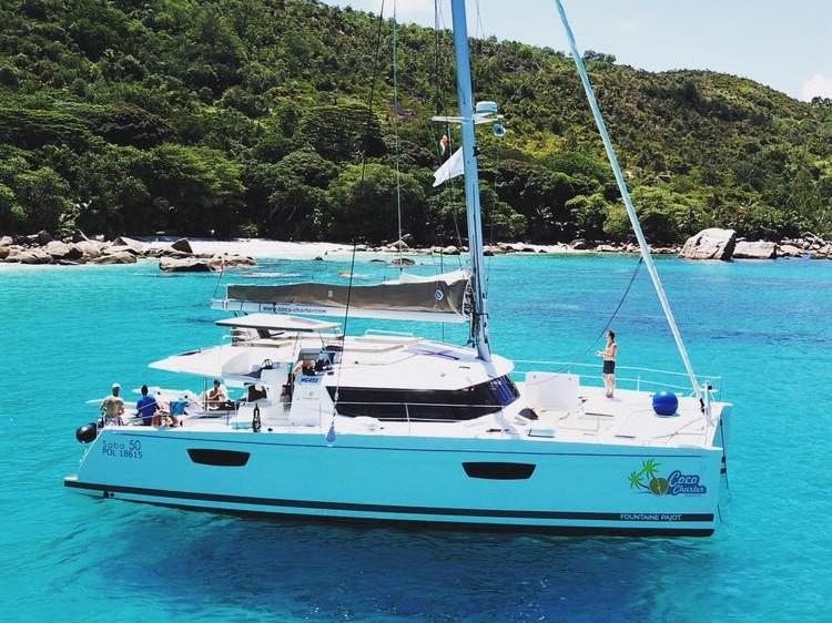 Book yachts online - catamaran - Saba 50 [7 CAB] - Triumph - rent